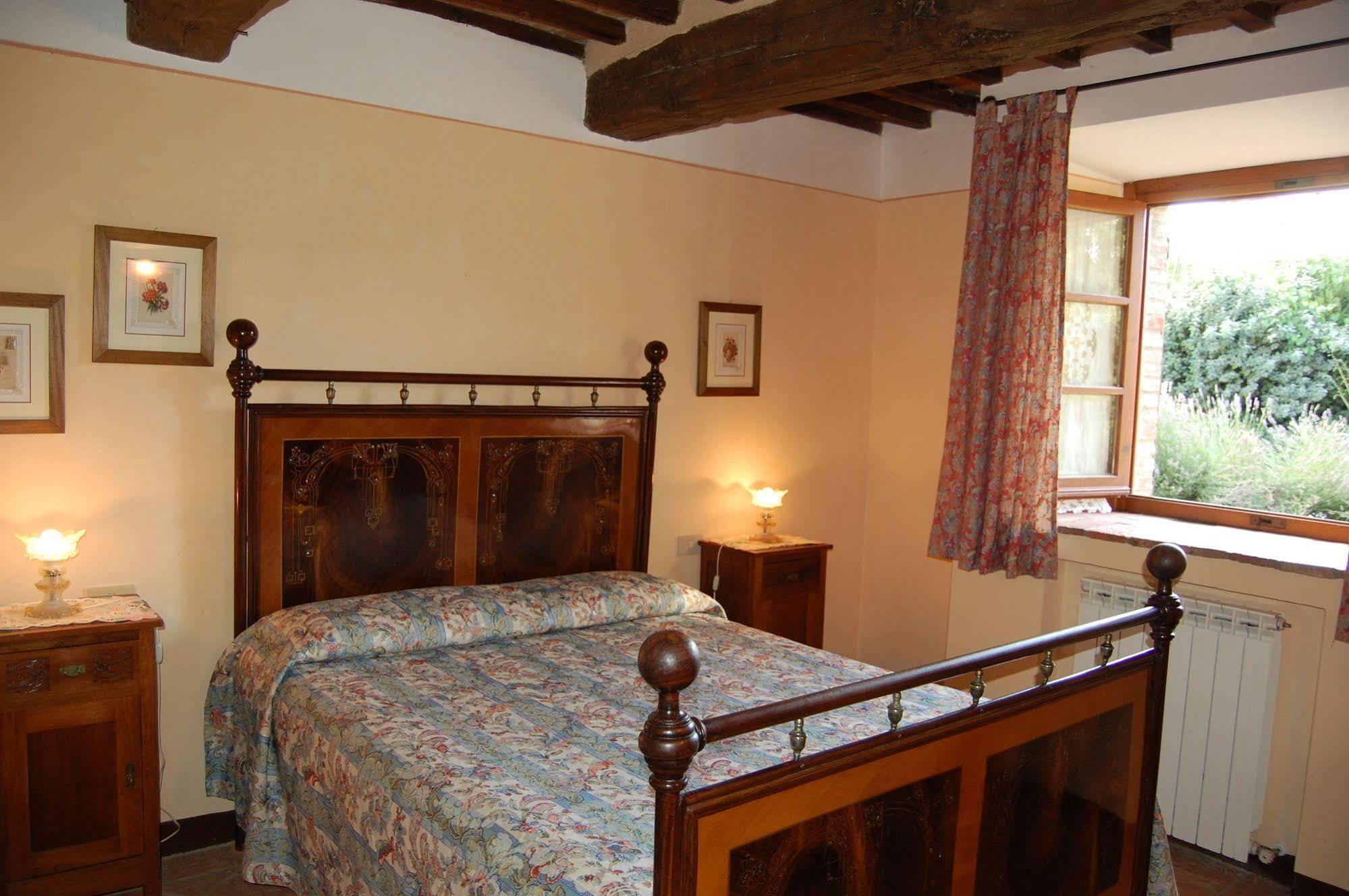 Agriturismo Casagrande Montepulciano Stazione Eksteriør billede